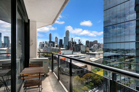MJ Shortstay Whiteman St Apartments - Accommodation in Brisbane 5