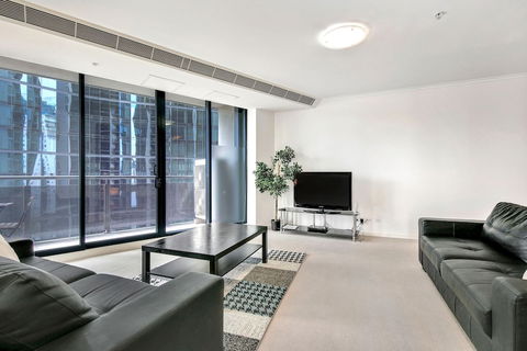 MJ Shortstay Whiteman St Apartments - Accommodation in Brisbane 4