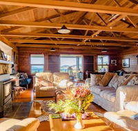 Palana Beach House - Accommodation in Brisbane