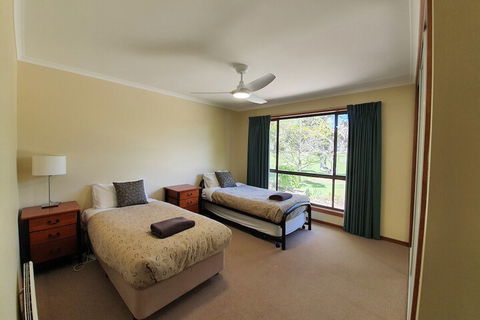 Annies Holiday Units - Accommodation in Brisbane 4