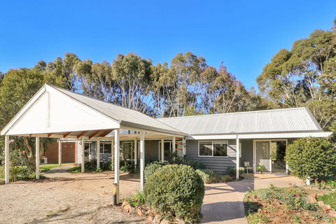 All Seasons Mansfield - Accommodation in Brisbane 0