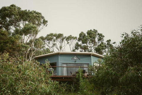 Larus Waterfront Cottage - Accommodation in Brisbane 2