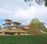 Satori Springs Country Estate - Accommodation in Brisbane
