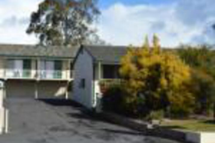 Allanson WA Accommodation in Brisbane