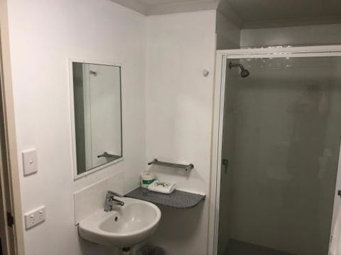 Airlie Waterfront Accommodation - Accommodation in Brisbane 5