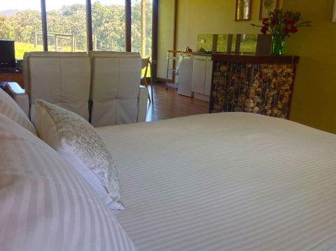 Valley Farm Vineyard Cottages - Accommodation in Brisbane 3