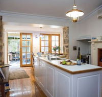 Wishing Well Cottage - Accommodation in Brisbane