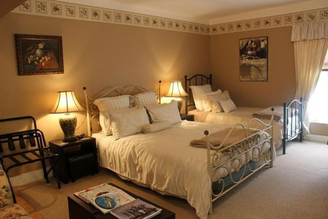 Ivy On Glenelg - Accommodation in Brisbane 4