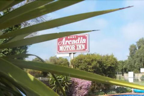 Arcadia Motor Inn - Accommodation in Brisbane 4