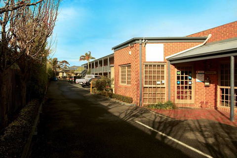 Admiral Motor Inn - Accommodation in Brisbane 1
