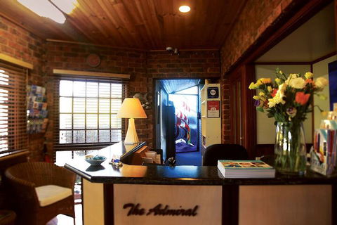 Admiral Motor Inn - Accommodation in Brisbane 2