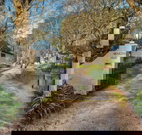 Moulton Park Cottages - Accommodation in Brisbane