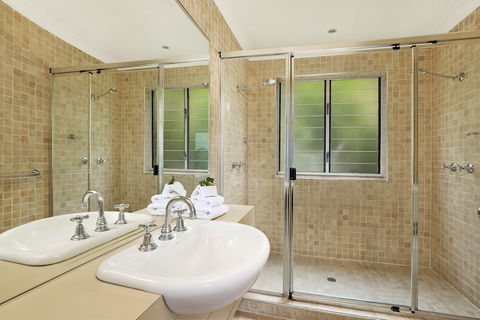 Andari Holiday Apartments - Accommodation in Brisbane 6