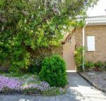 BOUTIQUE STAYS Sandyside Sandringham Villa Units - Accommodation in Brisbane