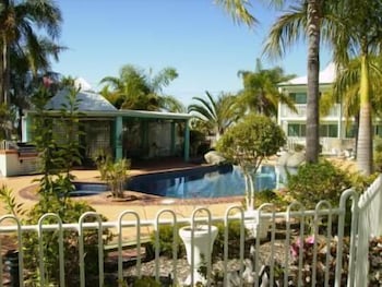 Reef Adventureland Motor Inn - Accommodation in Brisbane 6
