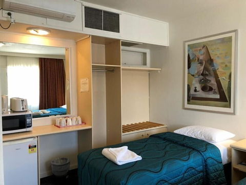 The Astor Hotel Motel - Accommodation in Brisbane 4