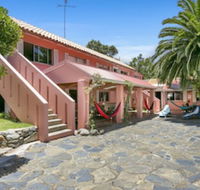 Dolphins Beach House - Accommodation in Brisbane