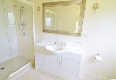 Apple Tree Cottage & Studio - Accommodation in Brisbane 2