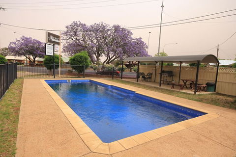 Aromet Motor Inn - Accommodation in Brisbane 2