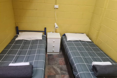 Shady Willows Holiday Park & YHA - Accommodation in Brisbane 7
