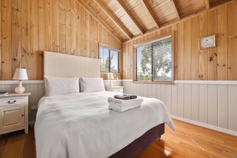 Hazelcreek Cottages - Accommodation in Brisbane 3