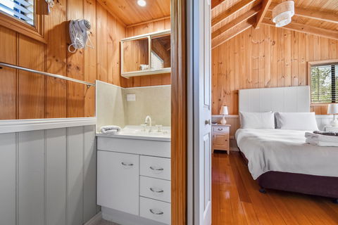 Hazelcreek Cottages - Accommodation in Brisbane 5