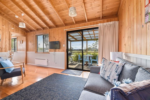 Hazelcreek Cottages - Accommodation in Brisbane 4