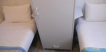 Summer's Rest Units - Accommodation in Brisbane 3