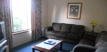 Summer's Rest Units - Accommodation in Brisbane 1