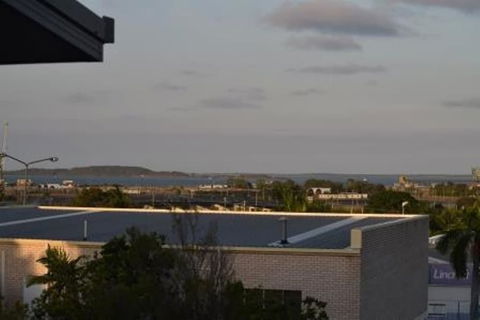 Gladstone Heights Executive Apartments - Accommodation in Brisbane 0