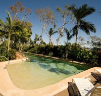 Blue Waters Views - Accommodation in Brisbane