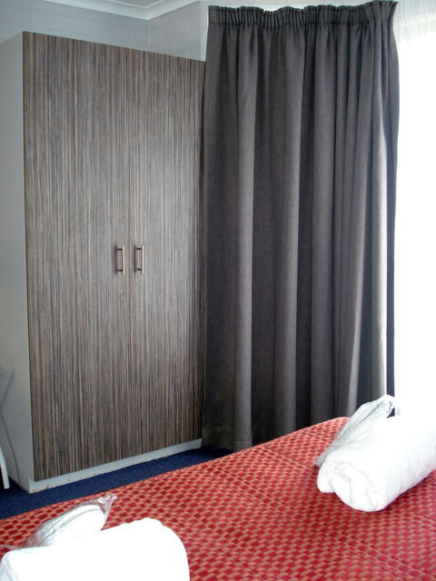 A Raceview Motor Inn - Accommodation in Brisbane 5