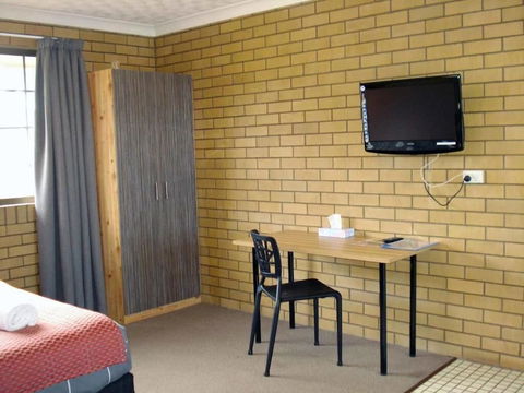 A Raceview Motor Inn - Accommodation in Brisbane 4
