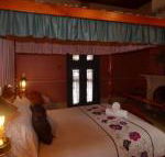 Bordello Hotel Bar  Spa - Accommodation in Brisbane