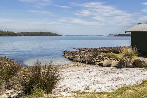 Abs By The Bay - Accommodation in Brisbane 2