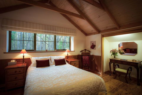 Eagle Hammer Cottages - Accommodation in Brisbane 7