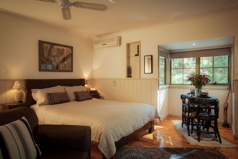 Eagle Hammer Cottages - Accommodation in Brisbane 5