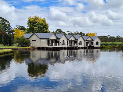Lakeside Villas At Crittenden - Accommodation in Brisbane 5