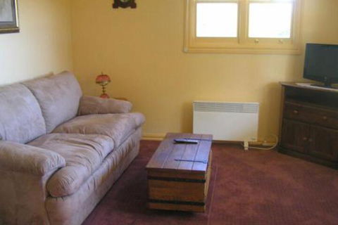 Valleyfield Cottage - Accommodation in Brisbane 2