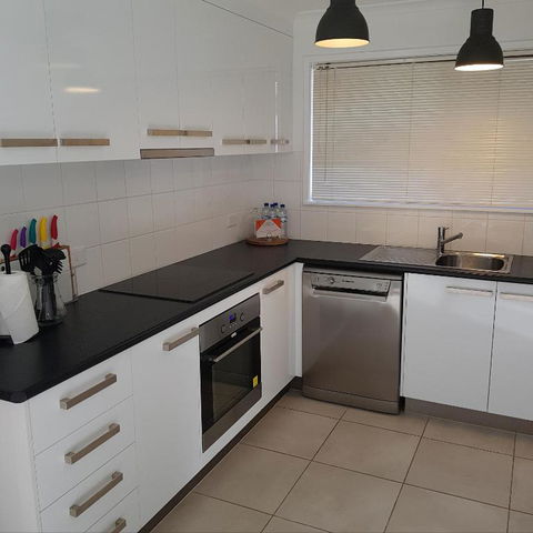 At Home Apartments - Accommodation in Brisbane 1