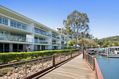 Jacaranda Noosa - Accommodation in Brisbane 0
