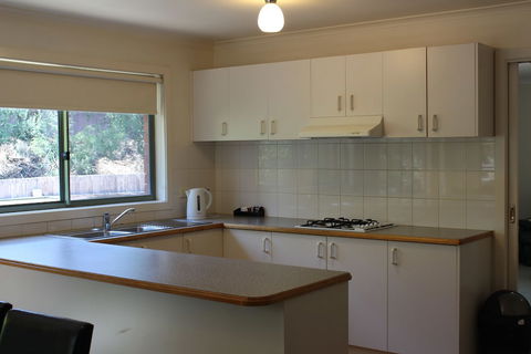 Australian Home Away Ringwood At Bardia - Accommodation in Brisbane 5