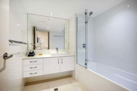 Sundancer Holiday Apartments - Accommodation in Brisbane 4