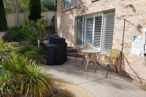 Corlette Poolside Getaway - Accommodation in Brisbane 5