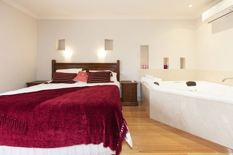Aurora Manor Rooms - Accommodation in Brisbane 4