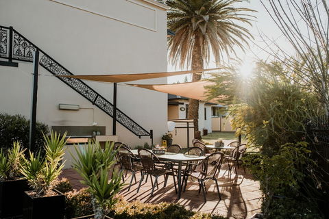 Inverell Terrace Motor Lodge - Accommodation in Brisbane 2