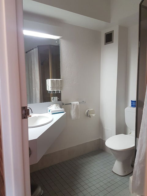 All Seasons Motel Armidale - Accommodation in Brisbane 5