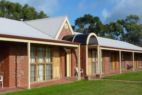 Coonawarra Units - Accommodation in Brisbane 0