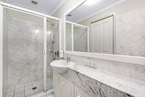 ULTIQA Rothbury Hotel - Accommodation in Brisbane 5