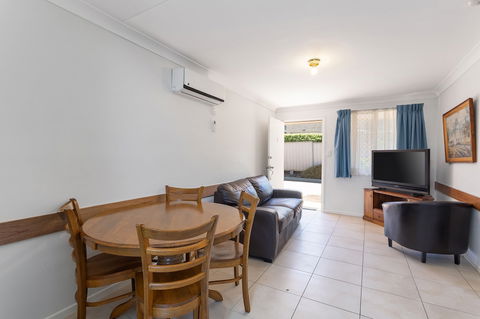 Apollo Lodge - Accommodation in Brisbane 4